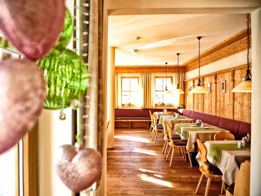 Hotel Roeck Garni フィス エクステリア 写真