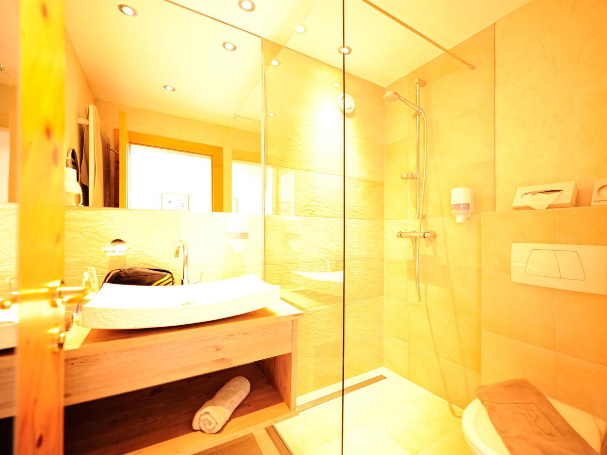 Hotel Roeck Garni フィス エクステリア 写真