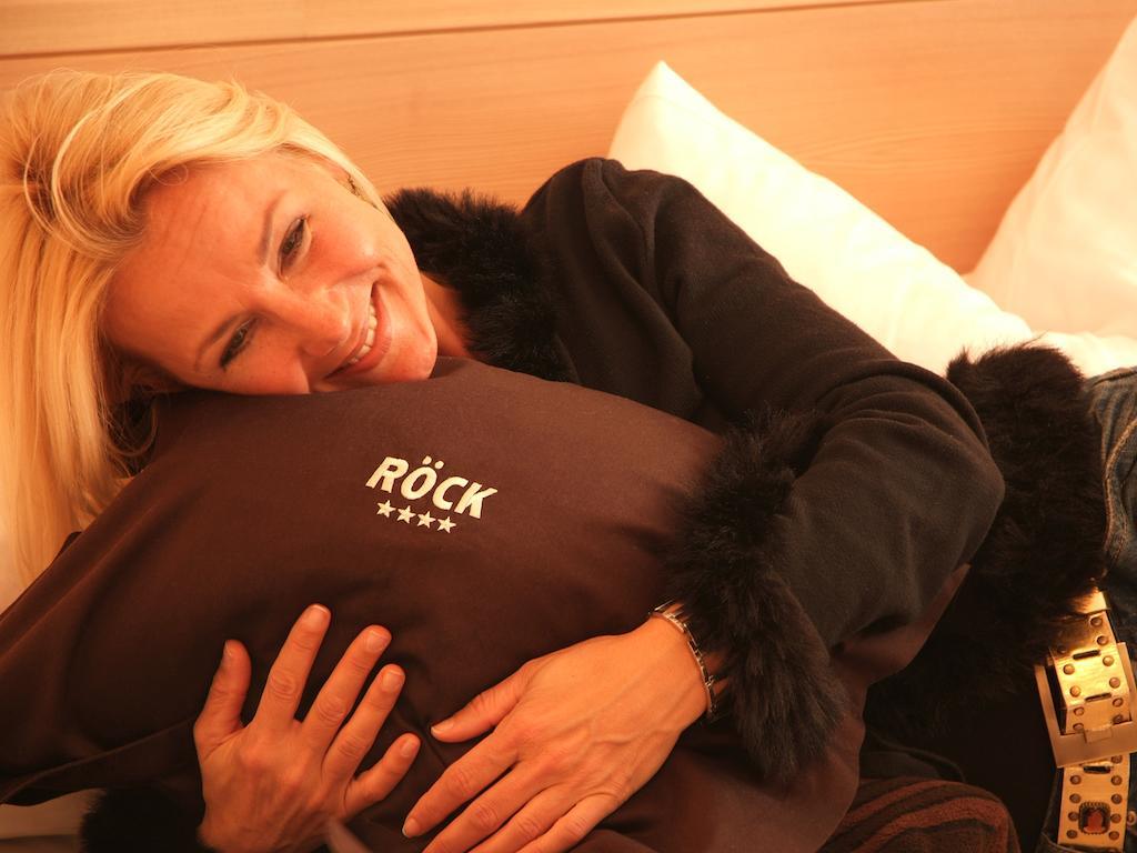 Hotel Roeck Garni フィス エクステリア 写真